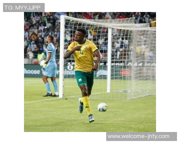 南非主帅批评非洲杯气氛冷淡新球场美观却组织混乱