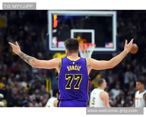 雷迪克期待骑东契奇赠送的103份礼物畅游海边的美好时光