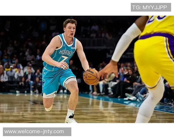 黄蜂主帅称克尼佩尔每天追求进步将在球队中发挥关键作用 黄蜂主帅称克尼佩尔每天追求进步将在球队中发挥关键作用