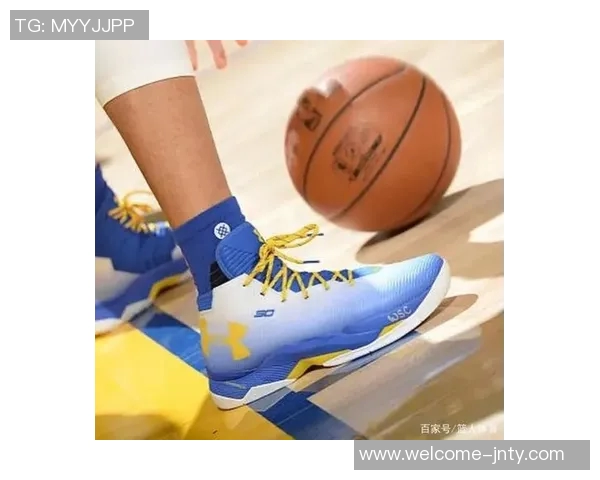 库里今日穿搭小众品牌SIAEVOBounce球鞋展现独特风格与个性魅力