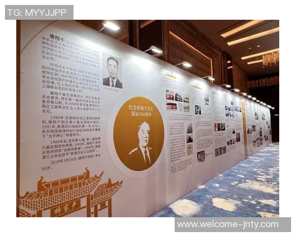 上海海港庆祝20周年推出纪念画册售价328元值得收藏的珍品 上海海港庆祝20周年推出纪念画册售价328元值得收藏的珍品